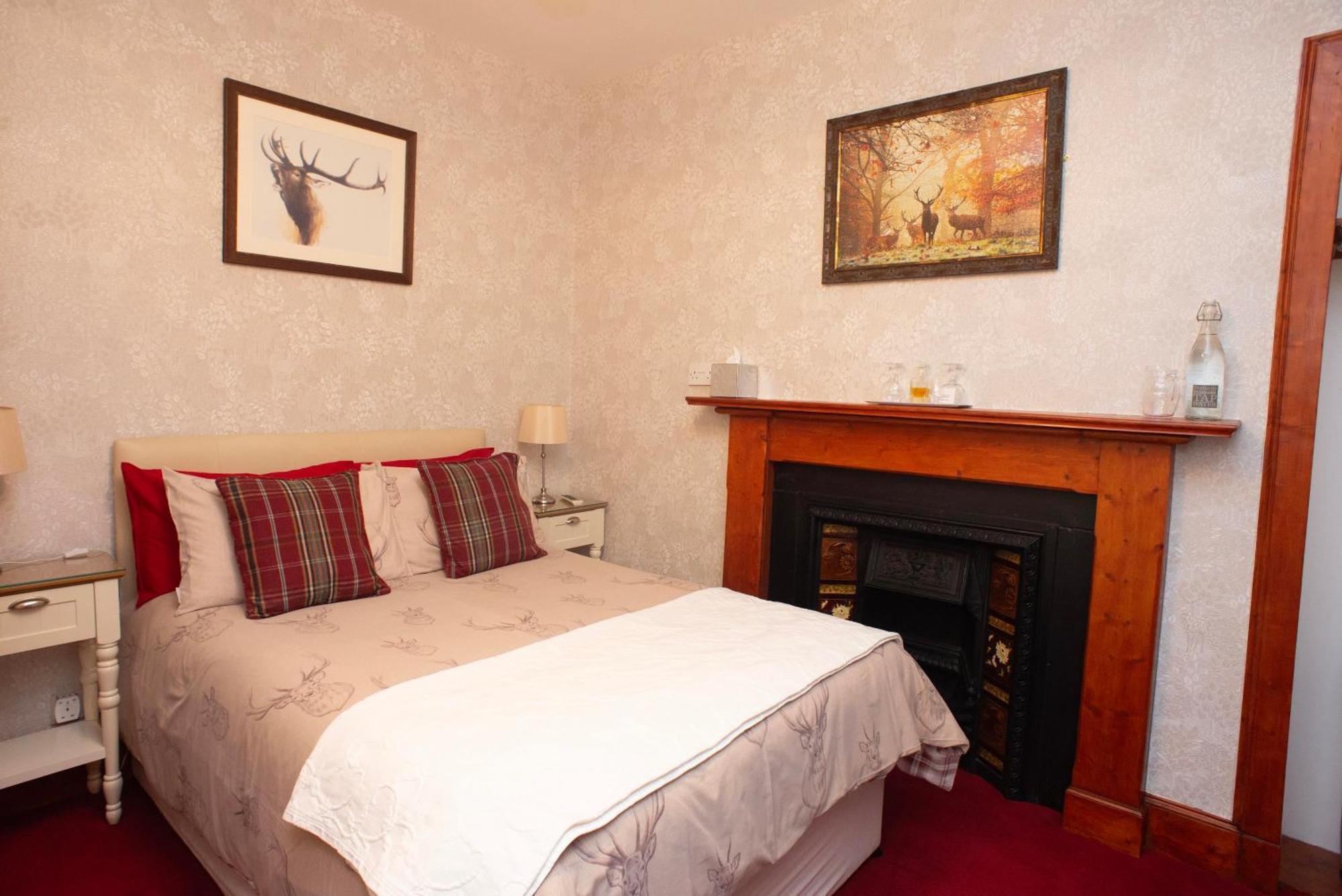 Dunvegan B&B Dufftown Exterior foto